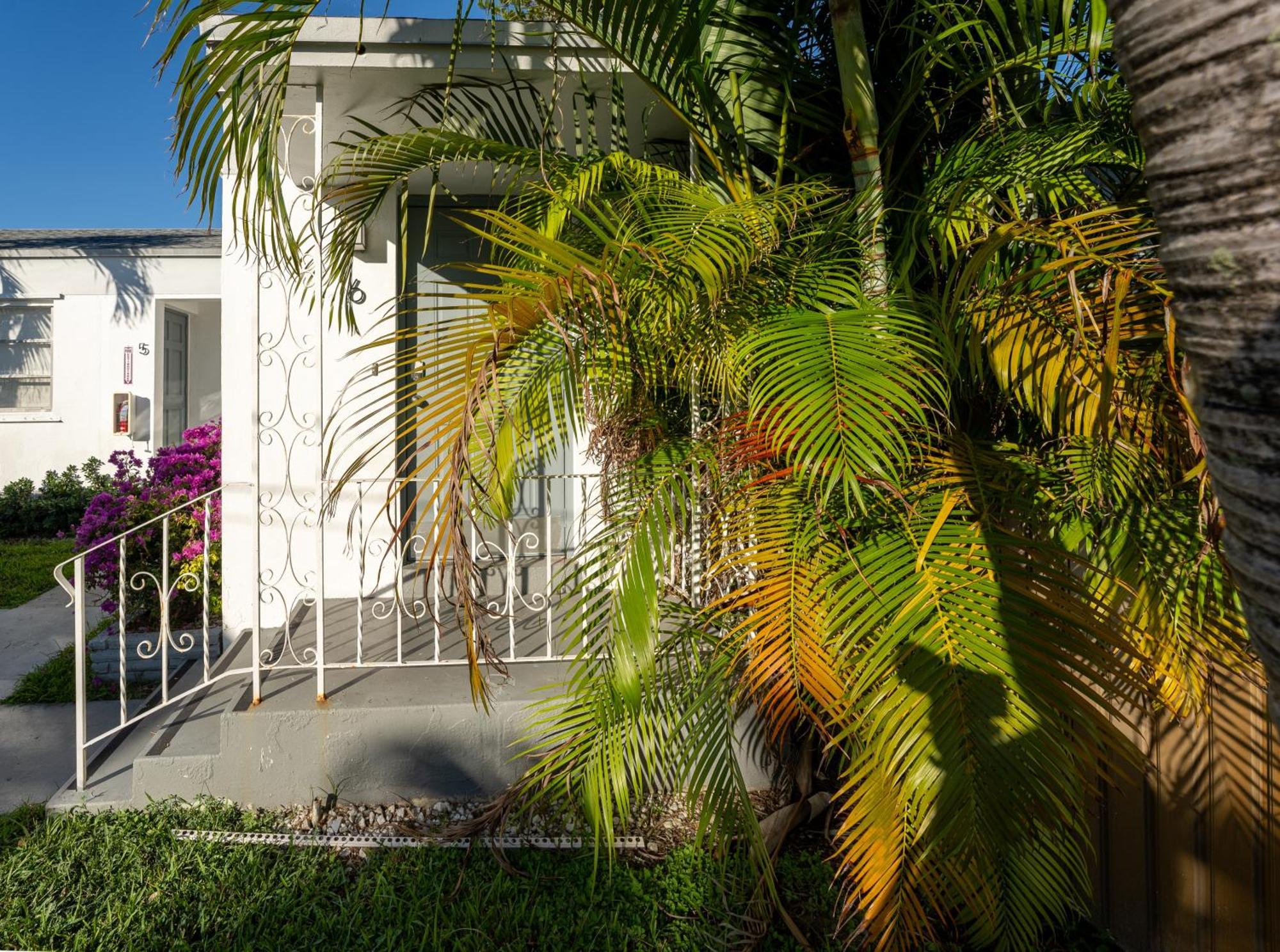 Praia Hotel Hollywood Kültér fotó